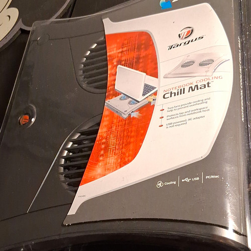 Targus chill mat pa248u 17in - mat,