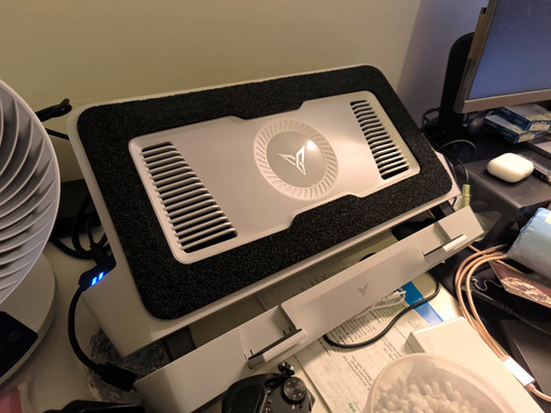 Usb powered adjustable laptop - usb-powered,