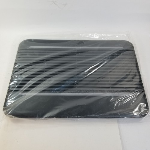 New targus inch - new,